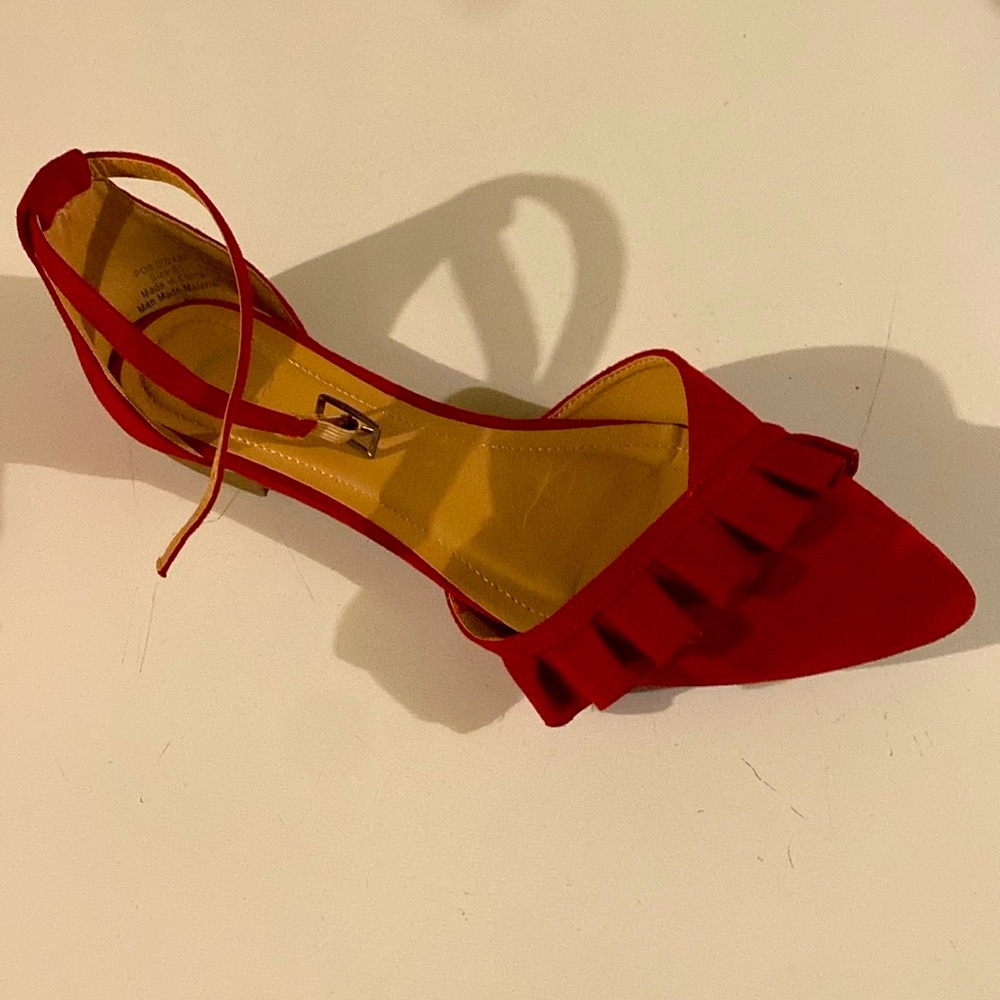 Journee Collection- Pretty Suede Red flats! Size 8.5